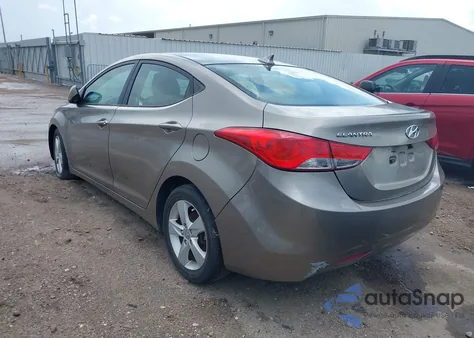 2013 Hyundai Elantra Gls z USA, uszkodzony, nr VIN 5NPDH4AEXDH331219